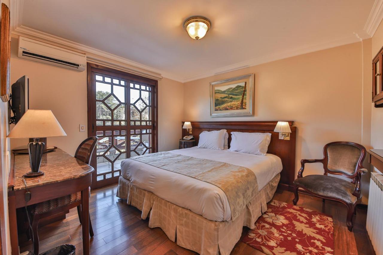 Le Suisse Elegance Hotel Campos do Jordão 外观 照片