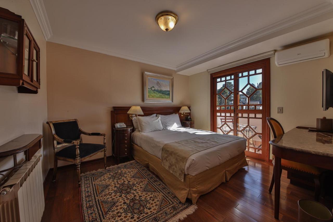 Le Suisse Elegance Hotel Campos do Jordão 外观 照片