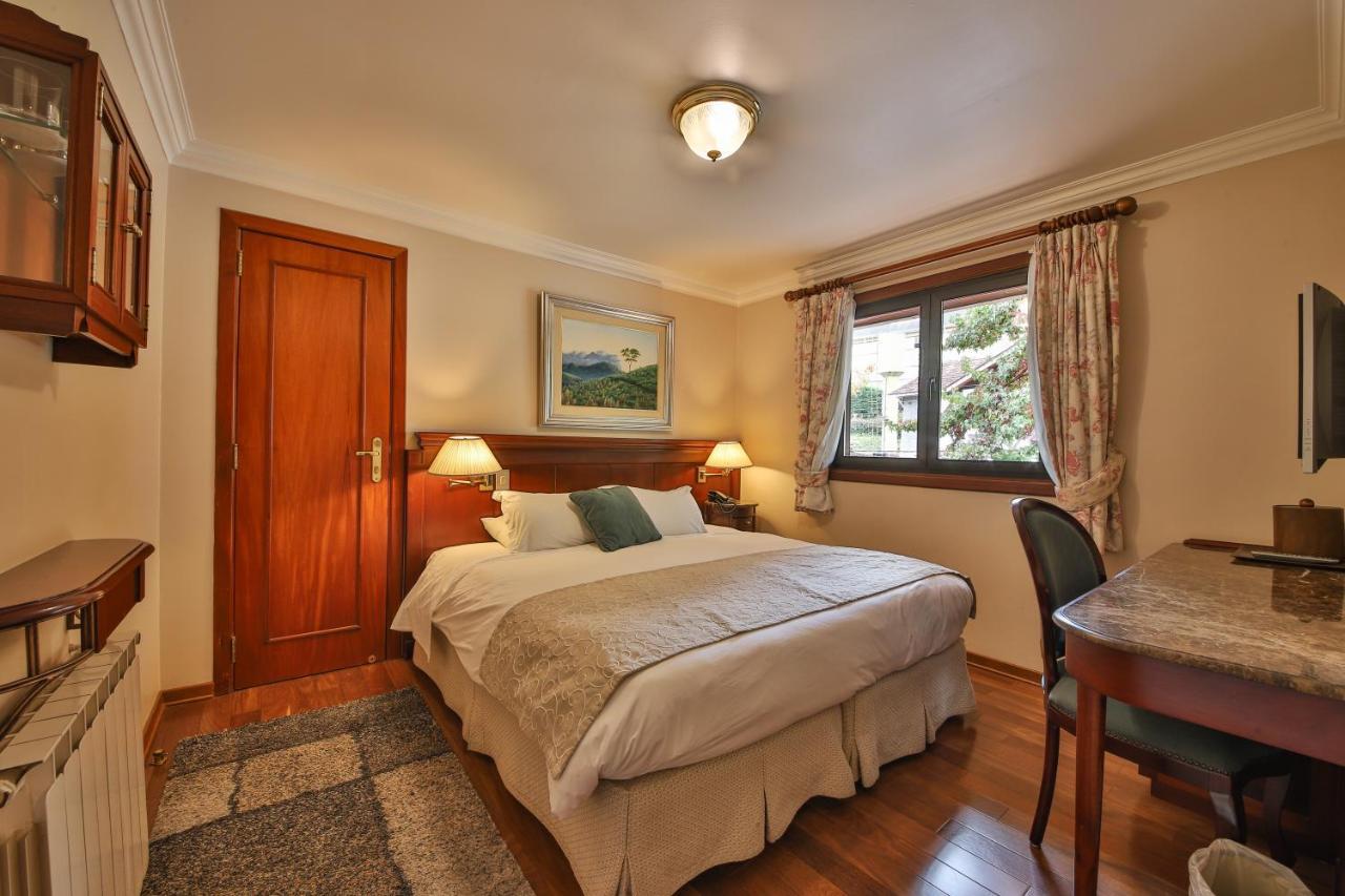 Le Suisse Elegance Hotel Campos do Jordão 外观 照片