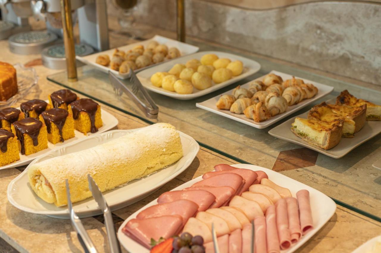 Le Suisse Elegance Hotel Campos do Jordão 外观 照片